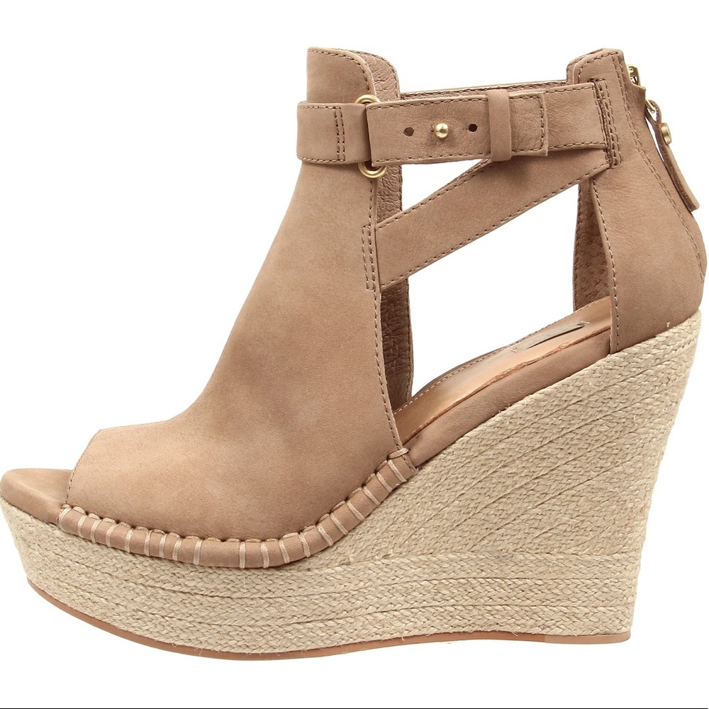 UGG Jolina Wedge - Picture 2 of 11